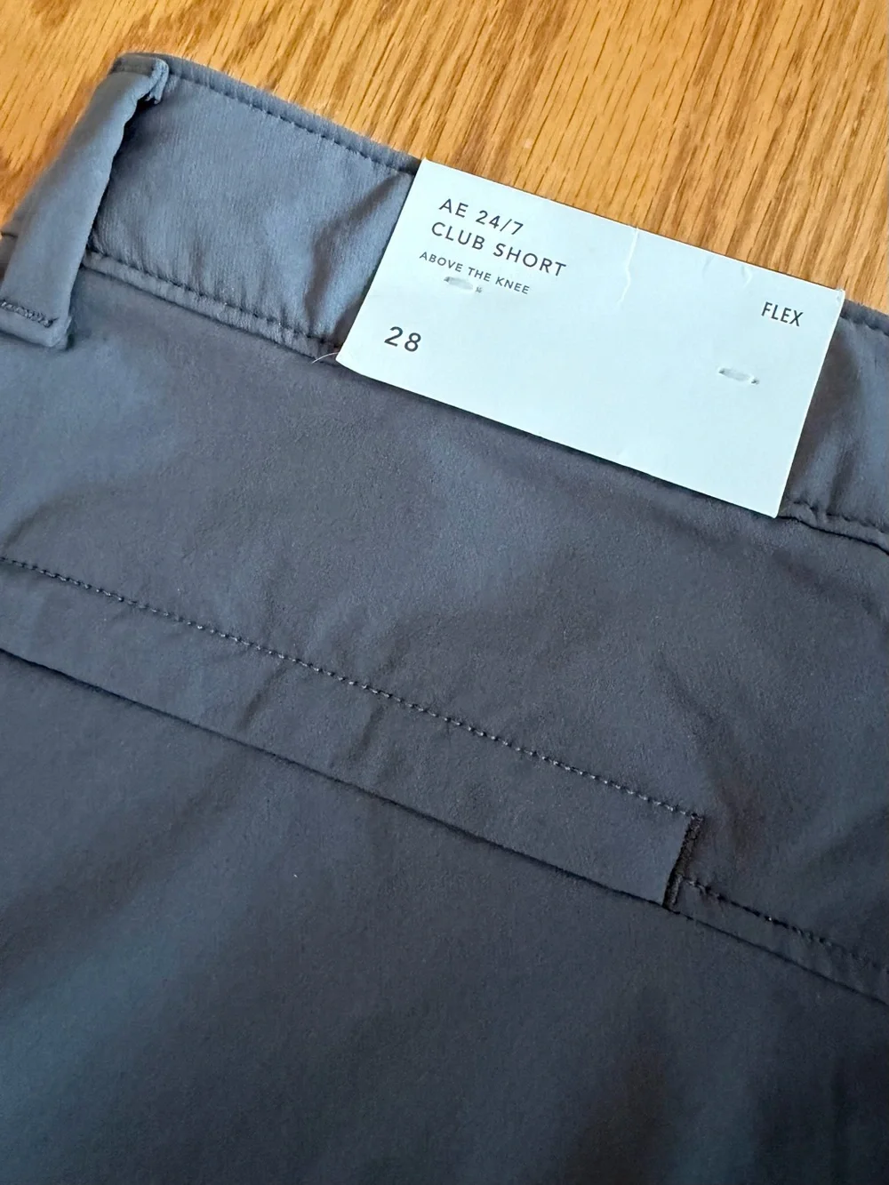 NWT! Men's AMERICAN EAGLE Gray 24/7 Flex Club Shorts Size 28